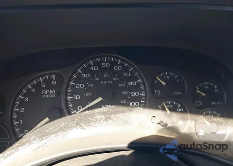 2002 Chevrolet Avalanche 1500 из США, поврежденный, VIN 3GNEC13T42G162499